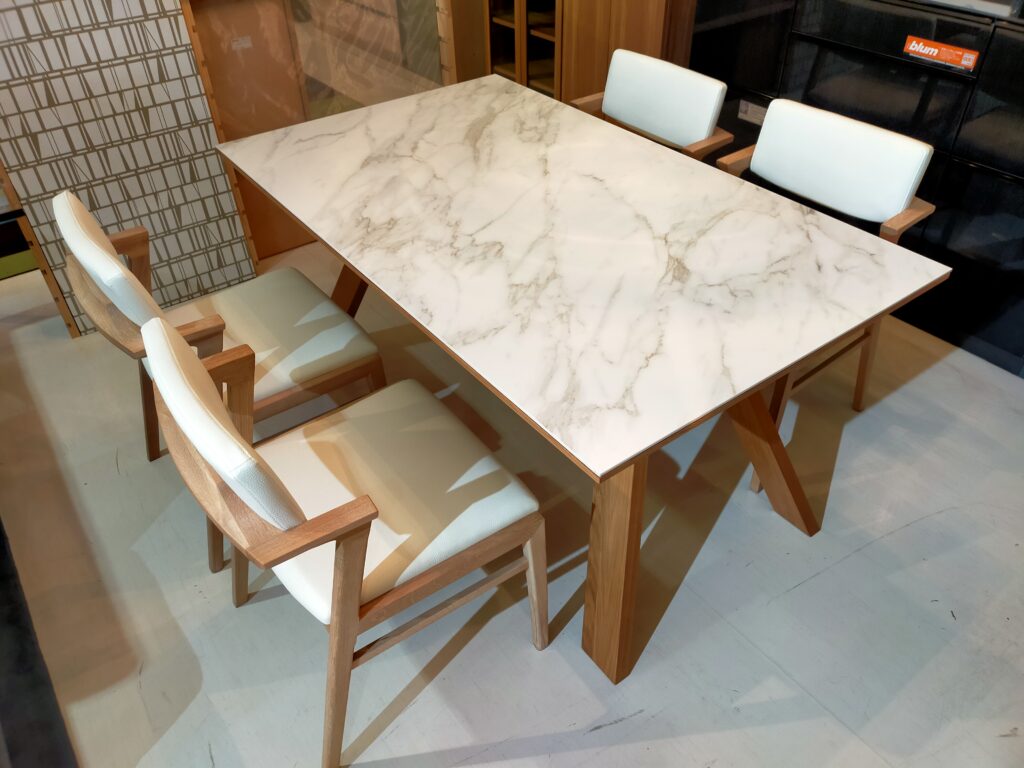 ダイニングテーブルセット及びテレビ台　奈良での引き取り限定 ダイニングテーブルセット及びテレビ台 奈良での引き取り限定 ⭐︎引